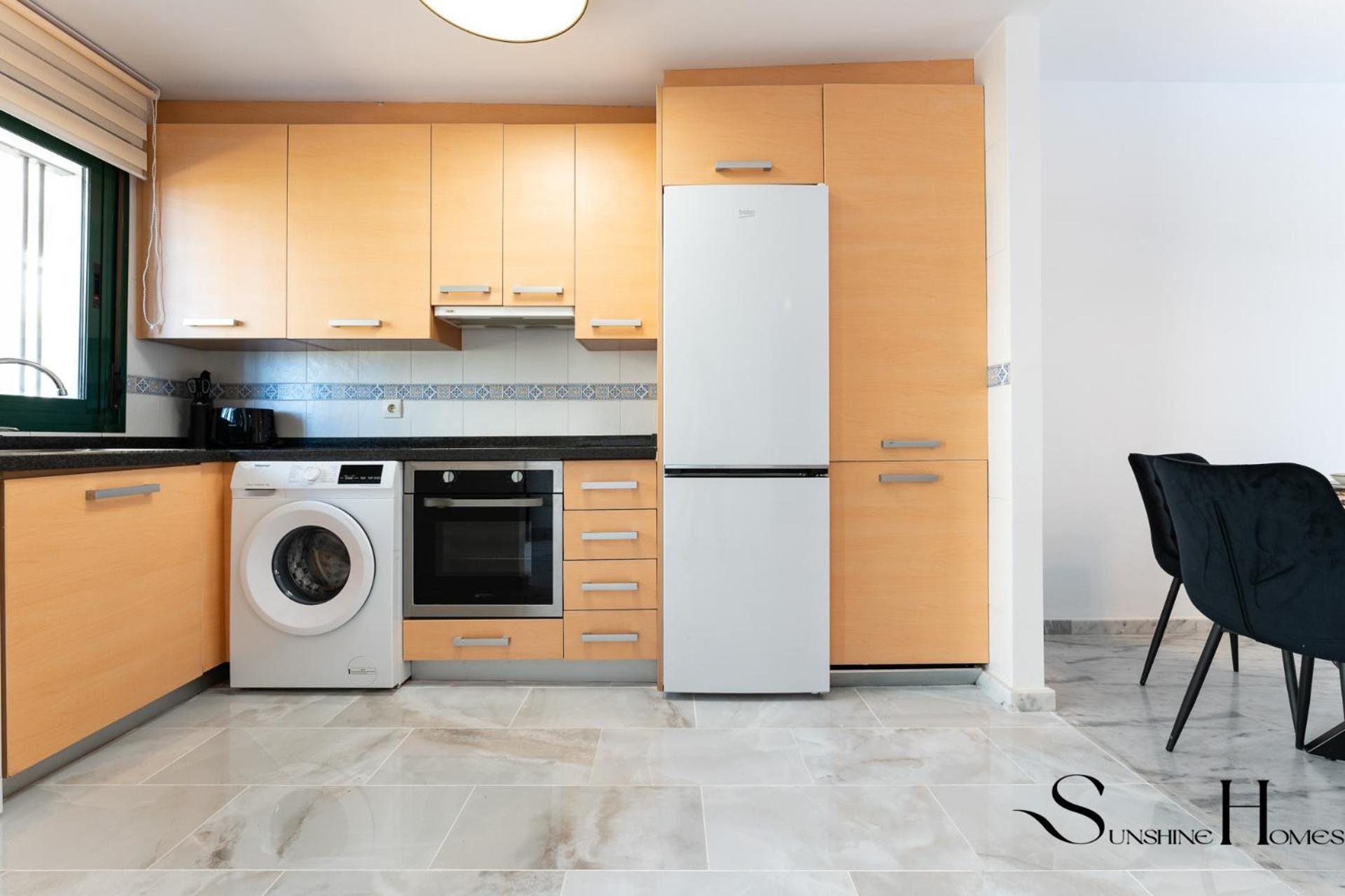 Apartamento Elegant 2 Bed 2 Bath Apartment, Pool, Views, Parking Benalmádena